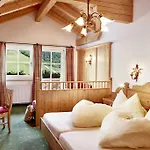 Hauserbauer 4* Dorfgastein