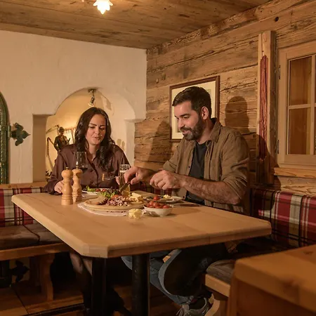 Hauserbauer Hotel 4*