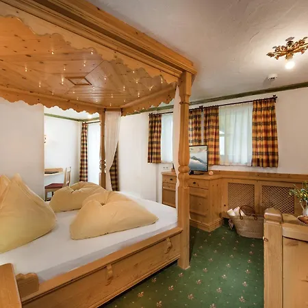 Hauserbauer Hotel
