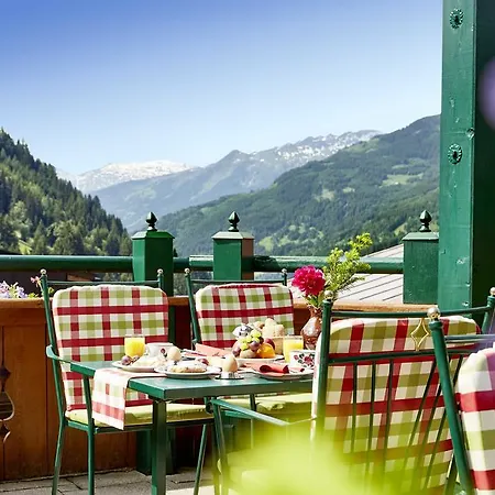 Hotel Hauserbauer 4*