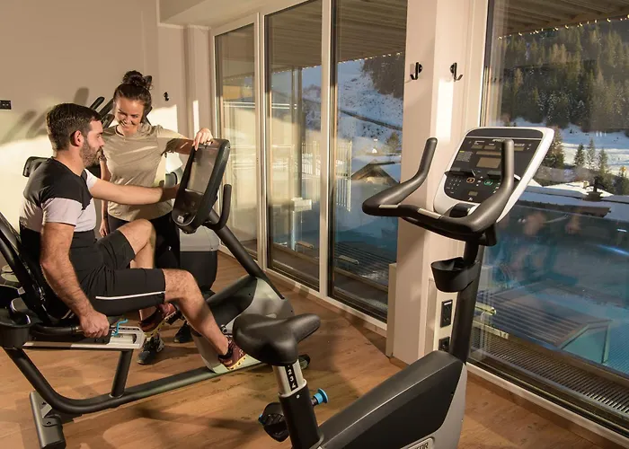 Hotel Hauserbauer 4*